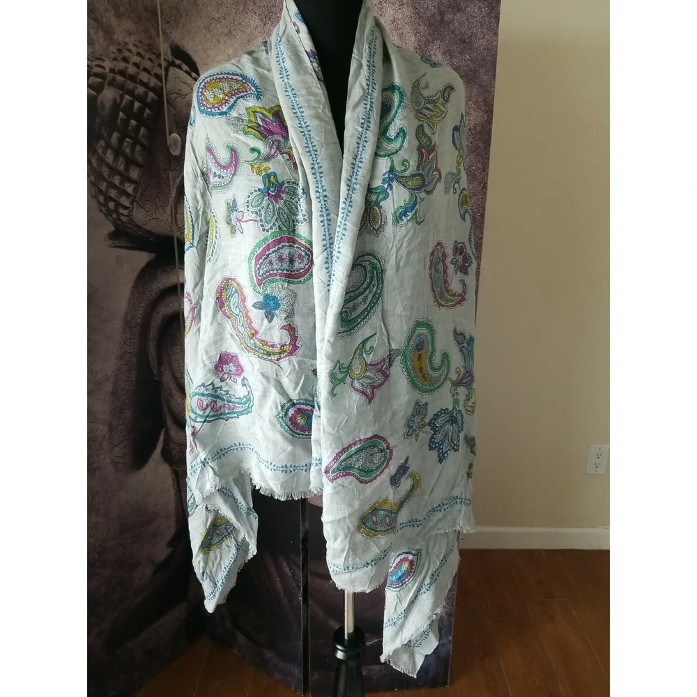 V FRAAS‎ The Scarf Company Gray Multicolor Paisley Modal Rectangle Scarf 35 x 68